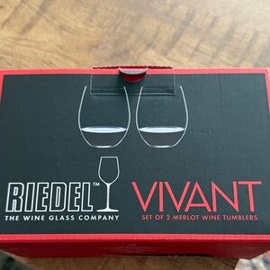 Riedel Vivant Merlot Tumblers - Black and Red Box